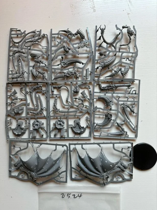 Набор моделей Tyren Zerg Flying Overlord из смолы, неокрашенные настольные игры E524, Wargames, гаражные наборы
Набор моделей Tyren Zerg Flying Overlord из смолы, неокрашенные настольные игры E524, Wargames, гаражные наборы