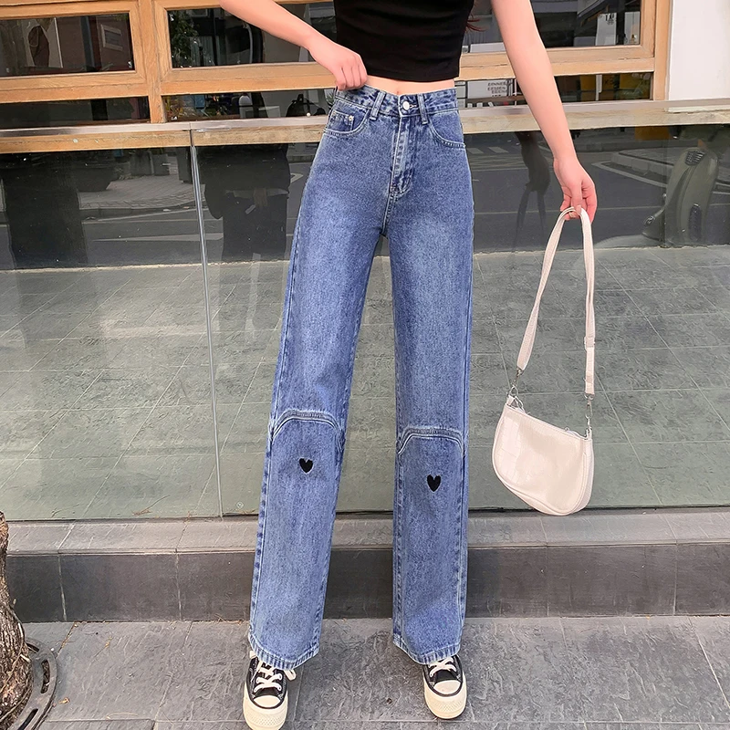 2022 New Knee Heart Embroidered Wide Leg Jeans Korean Casual High Waist Mom Jeans Retro Full Length Classic Blue Jeans Button
2022 New Knee Heart Embroidered Wide Leg Jeans Korean Casual High Waist Mom Jeans Retro Full Length Classic Blue Jeans Button