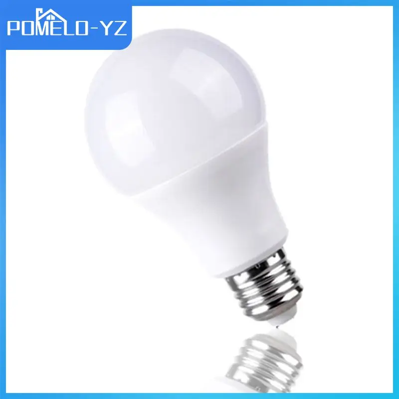 E27 B22 LED Bulb Plastic Aluminum Energy-saving 5/7/12/18W Single Pressure 175V-265V White Light Source Dropshipping
E27 B22 LED Bulb Plastic Aluminum Energy-saving 5/7/12/18W Single Pressure 175V-265V White Light Source Dropshipping