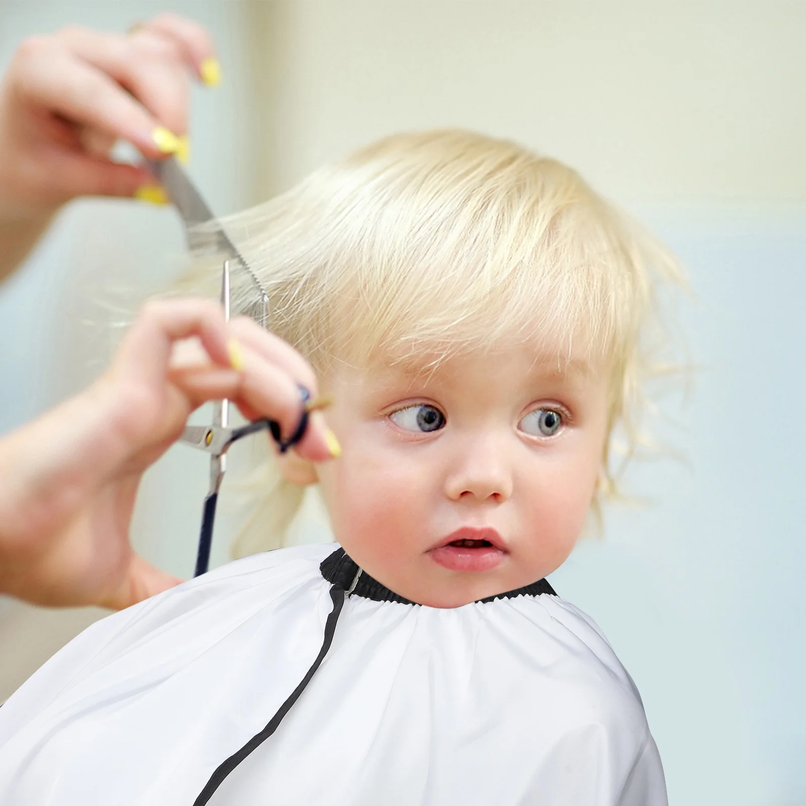 Cape Hair Kids Cutting Barber Haircut Saloncover Children Gown Hairdressing Umbrella Capes Cloth Apronwindow Professional Cloak
Cape Hair Kids Cutting Barber Haircut Saloncover Children Gown Hairdressing Umbrella Capes Cloth Apronwindow Professional Cloak