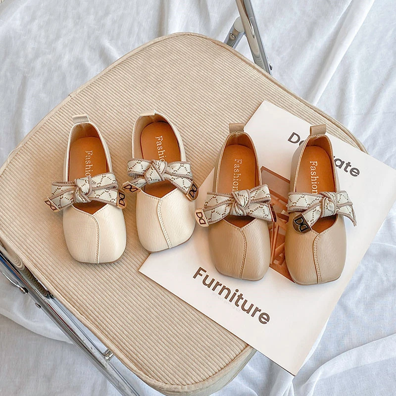 Leather Shoes Kids Dress Girls Shoes Autumn Flats Spring Loafers Shoes Girls Girls Shoes Girls Princess
Leather Shoes Kids Dress Girls Shoes Autumn Flats Spring Loafers Shoes Girls Girls Shoes Girls Princess