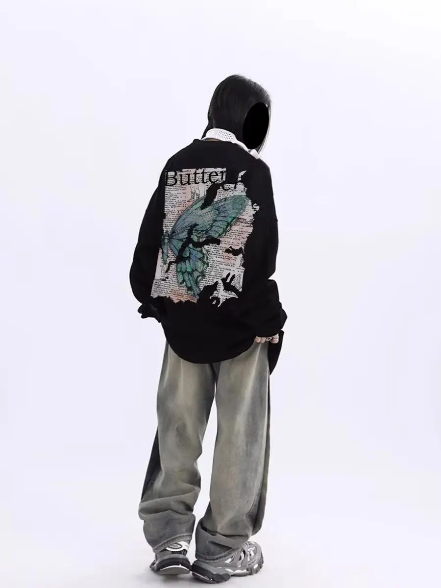 American Retro Street Butterfly Print Graphic Sweatshirt Winter Men and Women Loose Fitting Couple Casual Hip-hop Hoodie Y2k
American Retro Street Butterfly Print Graphic Sweatshirt Winter Men and Women Loose Fitting Couple Casual Hip-hop Hoodie Y2k