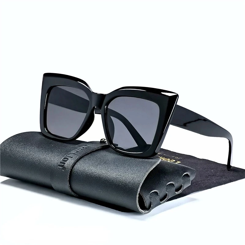 2022 Cateye Oversized Sunglasses Women Retro Eyewear Shades for Women Wholesale Luxury Square Glasses Wholesale
2022 Cateye Oversized Sunglasses Women Retro Eyewear Shades for Women Wholesale Luxury Square Glasses Wholesale