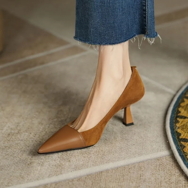 New Flashion Office Ladies Shoes Women Pointed Toe Pumps Patchwork High Heels Dress Shoes Thin Heels Basic Pump
New Flashion Office Ladies Shoes Women Pointed Toe Pumps Patchwork High Heels Dress Shoes Thin Heels Basic Pump