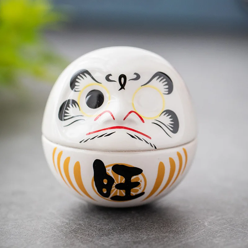 Японские керамические поделки Daruma, мультяшный счастливый кот, украшение на удачу, пейзаж, аксессуары для домашнего декора, подарки, украшение для гостиной
Японские керамические поделки Daruma, мультяшный счастливый кот, украшение на удачу, пейзаж, аксессуары для домашнего декора, подарки, украшение для гостиной