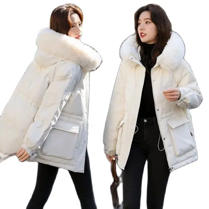 2022 New White Duck Down Jackets Fashion Winter Cotton Padded Coats Loose Women Parkas Big Fur Collar Warm Hooded Outwear Female
2022 New White Duck Down Jackets Fashion Winter Cotton Padded Coats Loose Women Parkas Big Fur Collar Warm Hooded Outwear Female