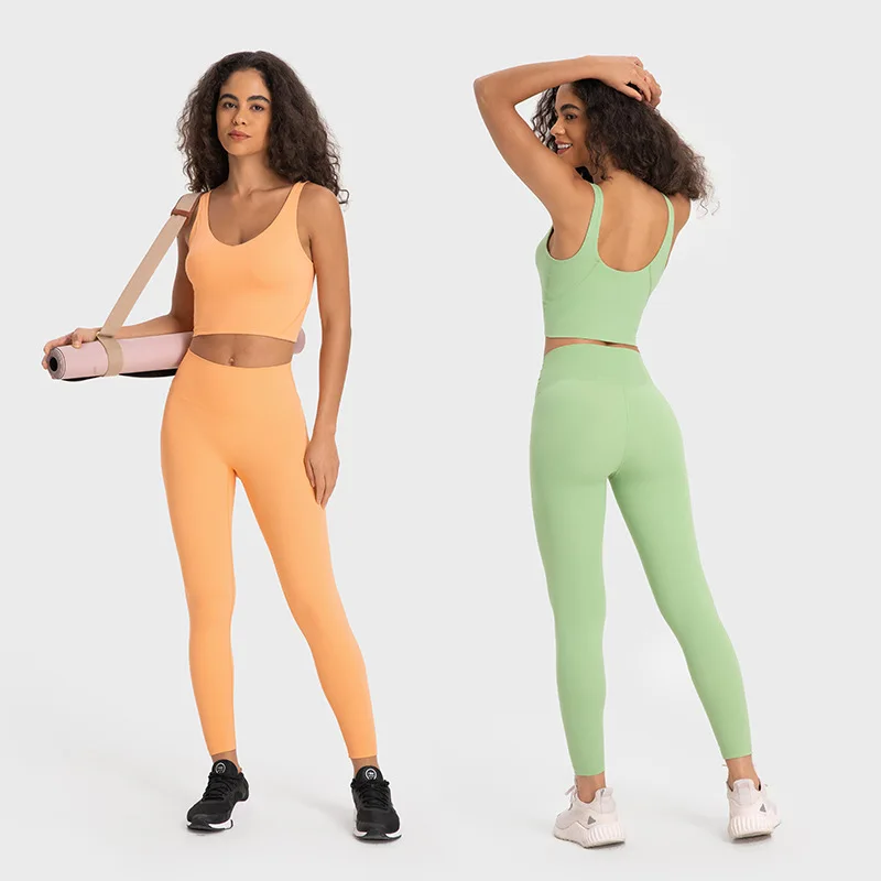 Double-sided matte nude yoga pants for women with no awkward thread, high waist and hip lifting elastic fitness exercise capris
Double-sided matte nude yoga pants for women with no awkward thread, high waist and hip lifting elastic fitness exercise capris