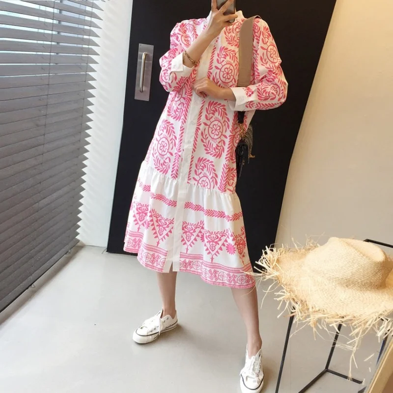 2021 Chic Retro Ethnic Print Stand-up Collar Single-breasted Loose All-match Shirt Casual Loose Ruffle Dress for Women Plus Size
2021 Chic Retro Ethnic Print Stand-up Collar Single-breasted Loose All-match Shirt Casual Loose Ruffle Dress for Women Plus Size