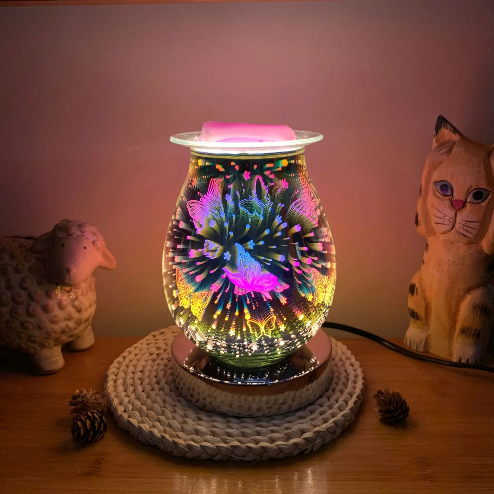 Стеклянная 3D-бабочка, Электрический восковой нагреватель, меняющий цвет ночник со стеклянной тарелкой сверху, домашняя ароматическая лампа с ароматом
Стеклянная 3D-бабочка, Электрический восковой нагреватель, меняющий цвет ночник со стеклянной тарелкой сверху, домашняя ароматическая лампа с ароматом