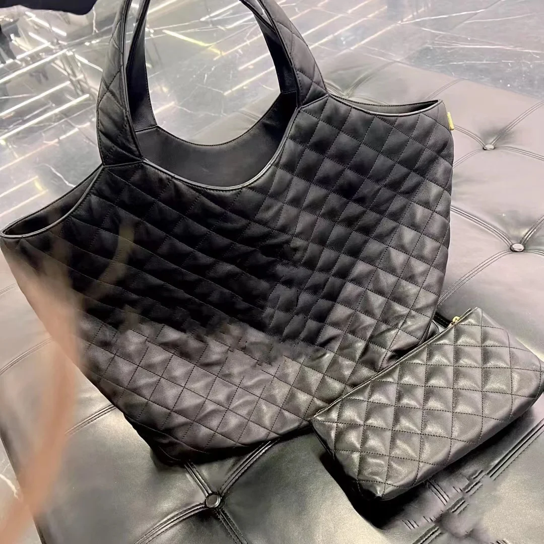Leather Tote Bag Shoulder Large Capacity Underarm Bag High Quality Fashion All-match Two-in-one Shopping Bag Rhombus Women's Bag
Leather Tote Bag Shoulder Large Capacity Underarm Bag High Quality Fashion All-match Two-in-one Shopping Bag Rhombus Women's Bag
