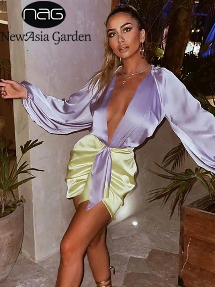 NewAsia Satin Long Lantern Sleeve Bodysuits Jumpsuit Cut out V Neck Ruched Mini Skirt Spring Sexy Fashion Women One Piece Outfit
NewAsia Satin Long Lantern Sleeve Bodysuits Jumpsuit Cut out V Neck Ruched Mini Skirt Spring Sexy Fashion Women One Piece Outfit