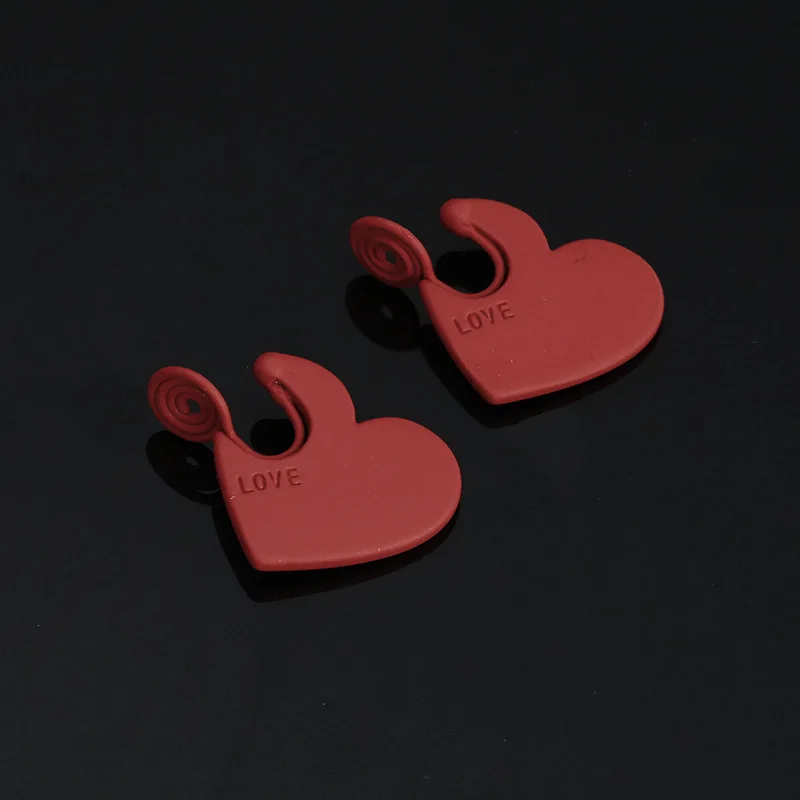 Fashion Love Stud Earrings Heart Earrings Mosquito Coil Plate Ear Clips No Ear Holes Party Jewelry Gifts Wholesale hot sale
Fashion Love Stud Earrings Heart Earrings Mosquito Coil Plate Ear Clips No Ear Holes Party Jewelry Gifts Wholesale hot sale