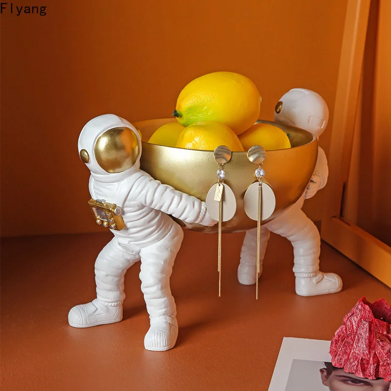 astronaut Resin storage ornaments Nordic desktop creative living room fruit snack tray statue storage tray desk decor
astronaut Resin storage ornaments Nordic desktop creative living room fruit snack tray statue storage tray desk decor