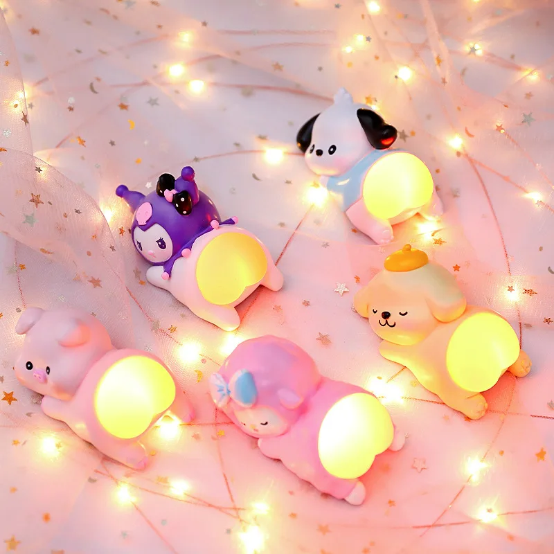 Sanrio Kuromi Pochacco My Melody Night Lamp Cute Tabletop Decoration Children's Originality Toys with Glowing Butts Girl Gifts
Sanrio Kuromi Pochacco My Melody Night Lamp Cute Tabletop Decoration Children's Originality Toys with Glowing Butts Girl Gifts