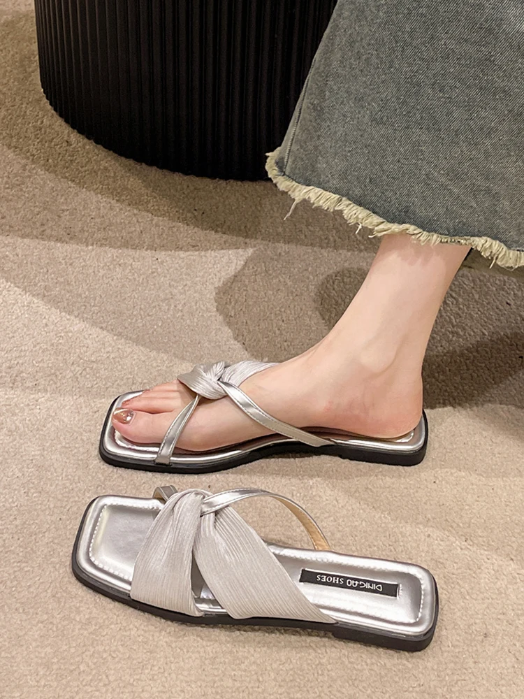 Shoes Womens Slippers Outdoor Low Pantofle Platform Slides Fashion Summer Flat 2023 Luxury PU PVC Basic Shoes Woman 2023 Female
Shoes Womens Slippers Outdoor Low Pantofle Platform Slides Fashion Summer Flat 2023 Luxury PU PVC Basic Shoes Woman 2023 Female