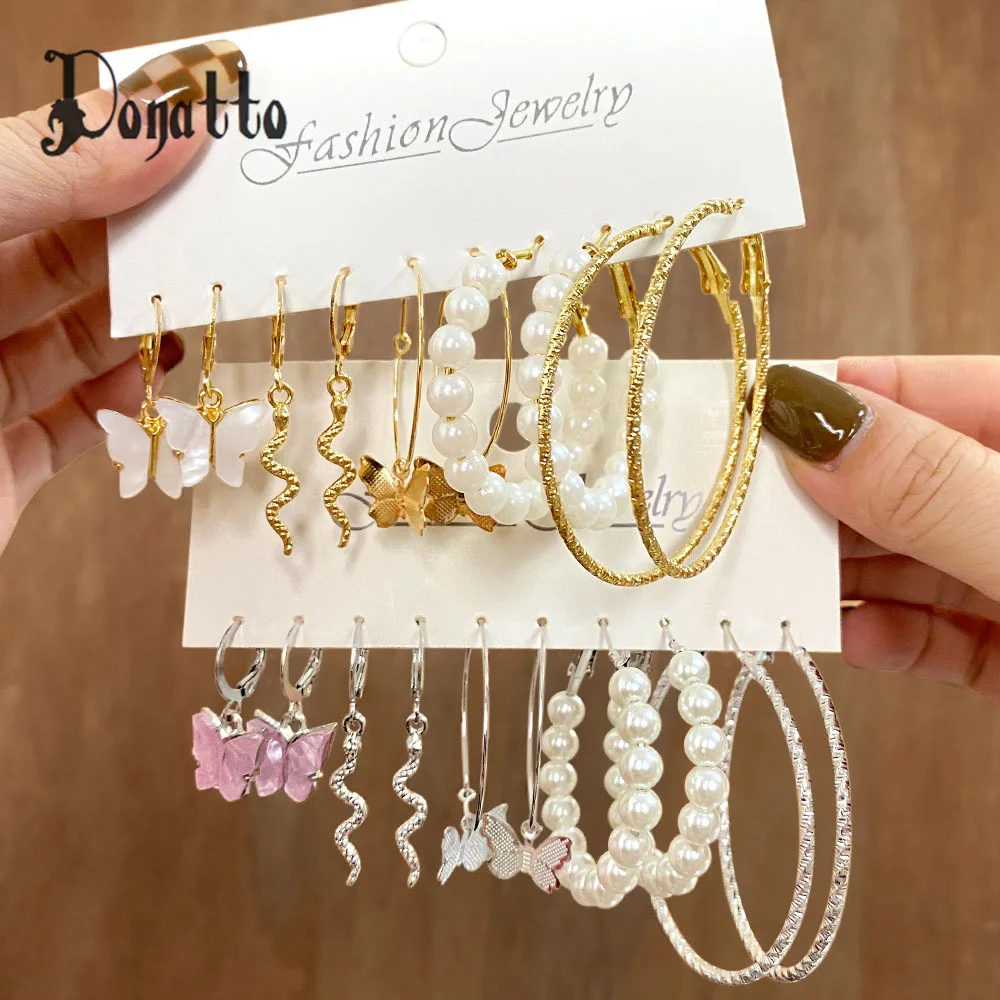 DONATTO 6 Pairs Earrings Set Butterfly Trendy Drop Big Circle Piercings Earring for Women Imitation Pearl Hoop Cute Ear Jewelry 
DONATTO 6 Pairs Earrings Set Butterfly Trendy Drop Big Circle Piercings Earring for Women Imitation Pearl Hoop Cute Ear Jewelry