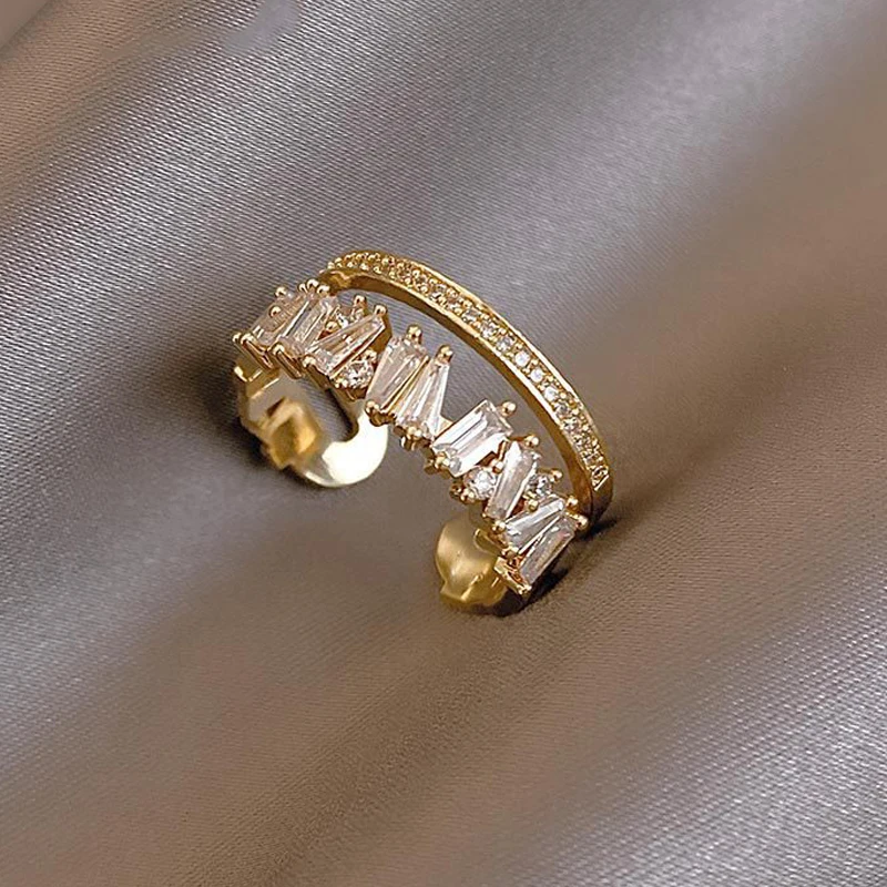 Luxury Double Layer Zircon Gold Color Open Rings Goth Jewelry for Woman Korean Fashion Accessories Girl's Unique Finger Ring
Luxury Double Layer Zircon Gold Color Open Rings Goth Jewelry for Woman Korean Fashion Accessories Girl's Unique Finger Ring