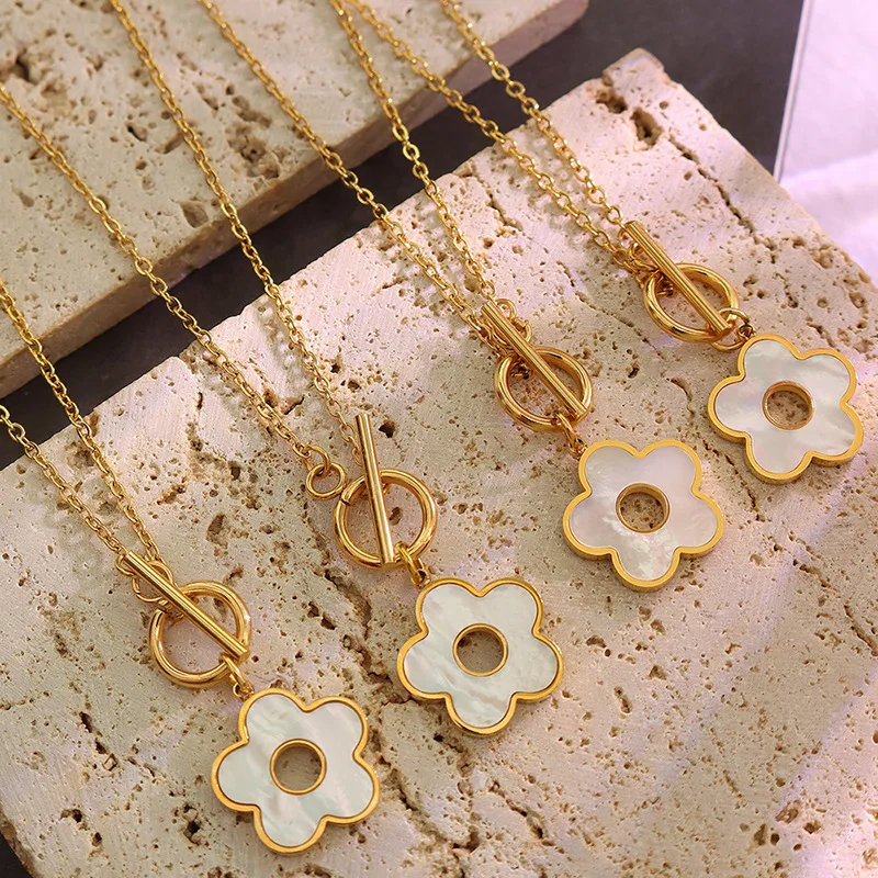 CARLIDANA New Blossom Flower Shell Pendant Necklace for Women Gold Color Stainless Steel Toggle Clasp Collares Collier Gift
CARLIDANA New Blossom Flower Shell Pendant Necklace for Women Gold Color Stainless Steel Toggle Clasp Collares Collier Gift
