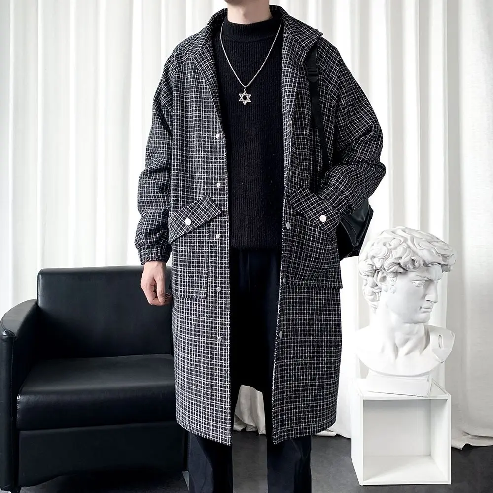 2023 Autumn New Korean Style Plaid Loose Windbreaker Lapel Men's Mid Length Trend Coat for Male Fashion Loose Clothe Q62
2023 Autumn New Korean Style Plaid Loose Windbreaker Lapel Men's Mid Length Trend Coat for Male Fashion Loose Clothe Q62