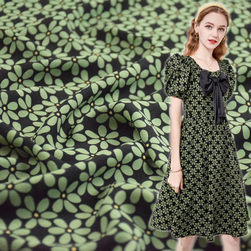 Half Meter Retro Black Bottom With Army Green Flower High Grade Chiffon Fabric For Dress Shirt Cheongsam Sewing Tissue T1929
Half Meter Retro Black Bottom With Army Green Flower High Grade Chiffon Fabric For Dress Shirt Cheongsam Sewing Tissue T1929