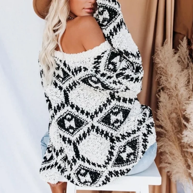 Sexy Retro Loose Women Knitwear Sweaters 2021 Autumn Winter V-Neck Korean Print Knitted Casual Oversized Knit Sweater Pullovers
Sexy Retro Loose Women Knitwear Sweaters 2021 Autumn Winter V-Neck Korean Print Knitted Casual Oversized Knit Sweater Pullovers