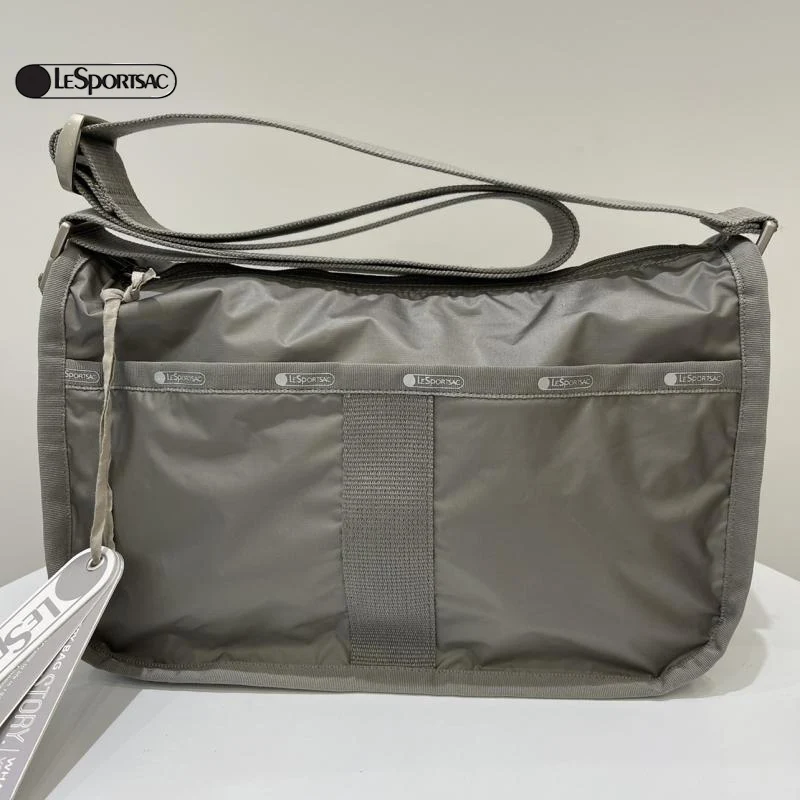 Новинка, женские сумки Lesportsac, однотонная коллекция товаров первой необходимости, сумки через плечо, повседневные вместительные сумки через...
Новинка, женские сумки Lesportsac, однотонная коллекция товаров первой необходимости, сумки через плечо, повседневные вместительные сумки через...