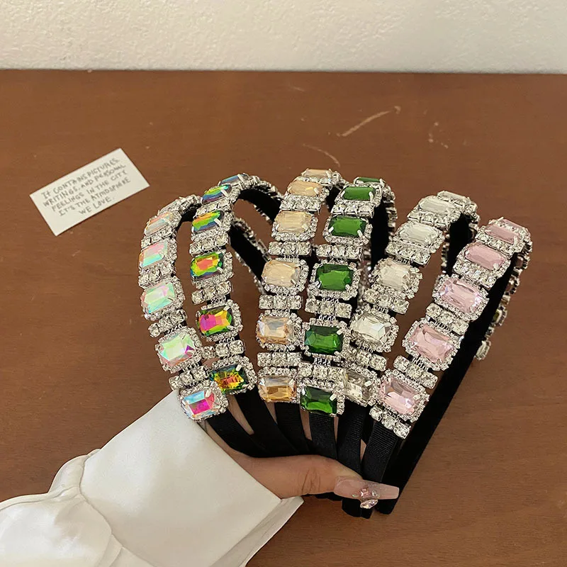Designer Luxury Rhinestone Headband for Women Girl Fashion Gem Stone Bandeau Venda Hairband Baroque Hair Accessori Dropshipping 
Designer Luxury Rhinestone Headband for Women Girl Fashion Gem Stone Bandeau Venda Hairband Baroque Hair Accessori Dropshipping