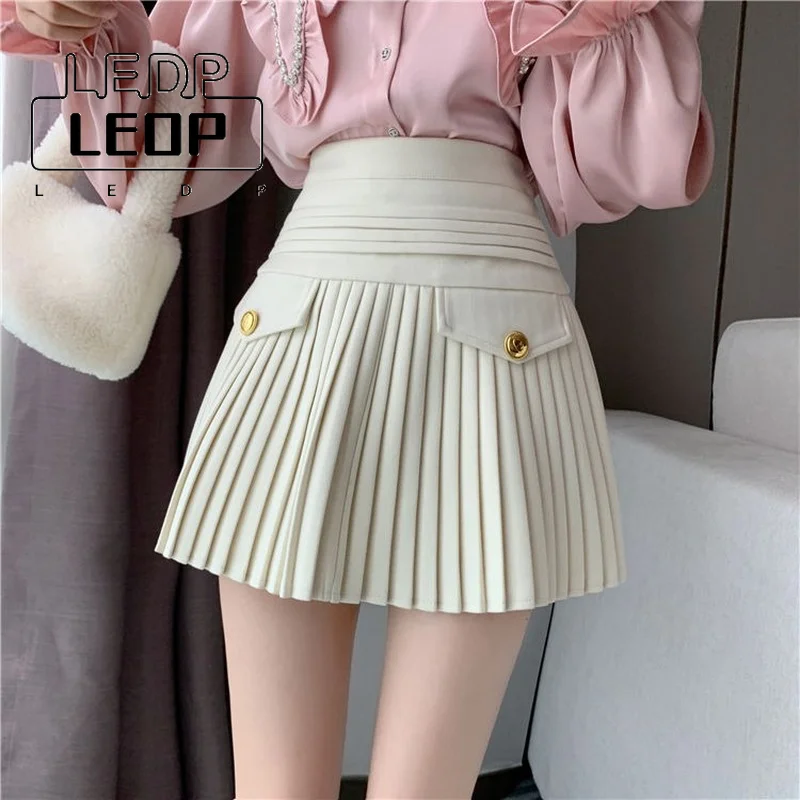 LEDP Ladies High Waist Korean Style Fashion Sexy Button Patchwork White Pleated Skirt Elegant Comfort Casual Black Mini Skirt
LEDP Ladies High Waist Korean Style Fashion Sexy Button Patchwork White Pleated Skirt Elegant Comfort Casual Black Mini Skirt