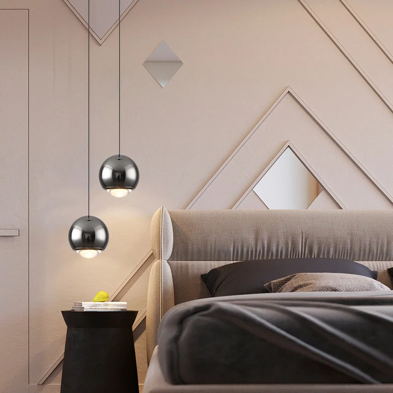 Modern Chandelier Creative Light Luxury Small Nordic Wall lamp for home decoration
Modern Chandelier Creative Light Luxury Small Nordic Wall lamp for home decoration