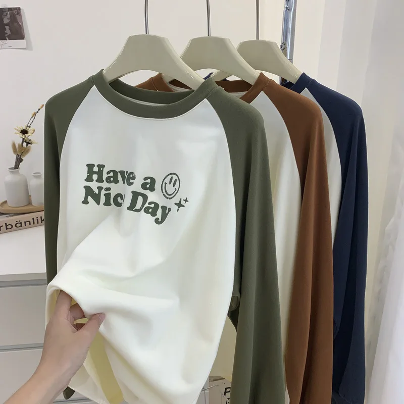 Contrasting color letters raglan sleeves printed long-sleeved T-shirt retro casual loose women 
Contrasting color letters raglan sleeves printed long-sleeved T-shirt retro casual loose women