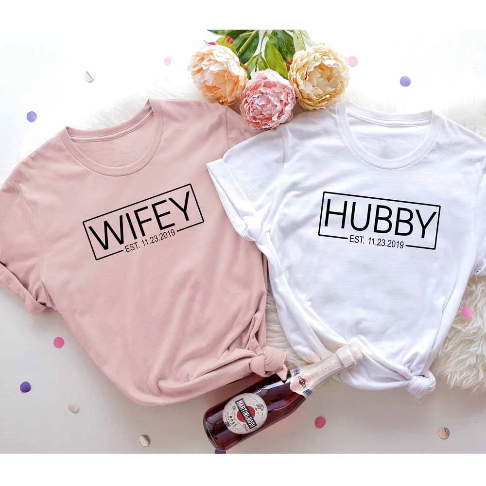 Wifey Hubby Pure Polyester T-shirt Funny Unisex Couples Tees Tops Cute Honeymoon Trip Gift Tshirt For Women TX5509
Wifey Hubby Pure Polyester T-shirt Funny Unisex Couples Tees Tops Cute Honeymoon Trip Gift Tshirt For Women TX5509