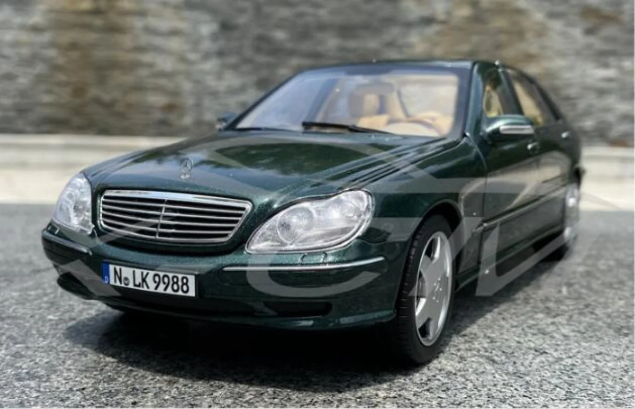 1/18 For Benz S600 1998 S CLASS W220 Norev Metal Diecast Model Car Green Boys Gifts Display Collection Black/White/Silver/Green
1/18 For Benz S600 1998 S CLASS W220 Norev Metal Diecast Model Car Green Boys Gifts Display Collection Black/White/Silver/Green