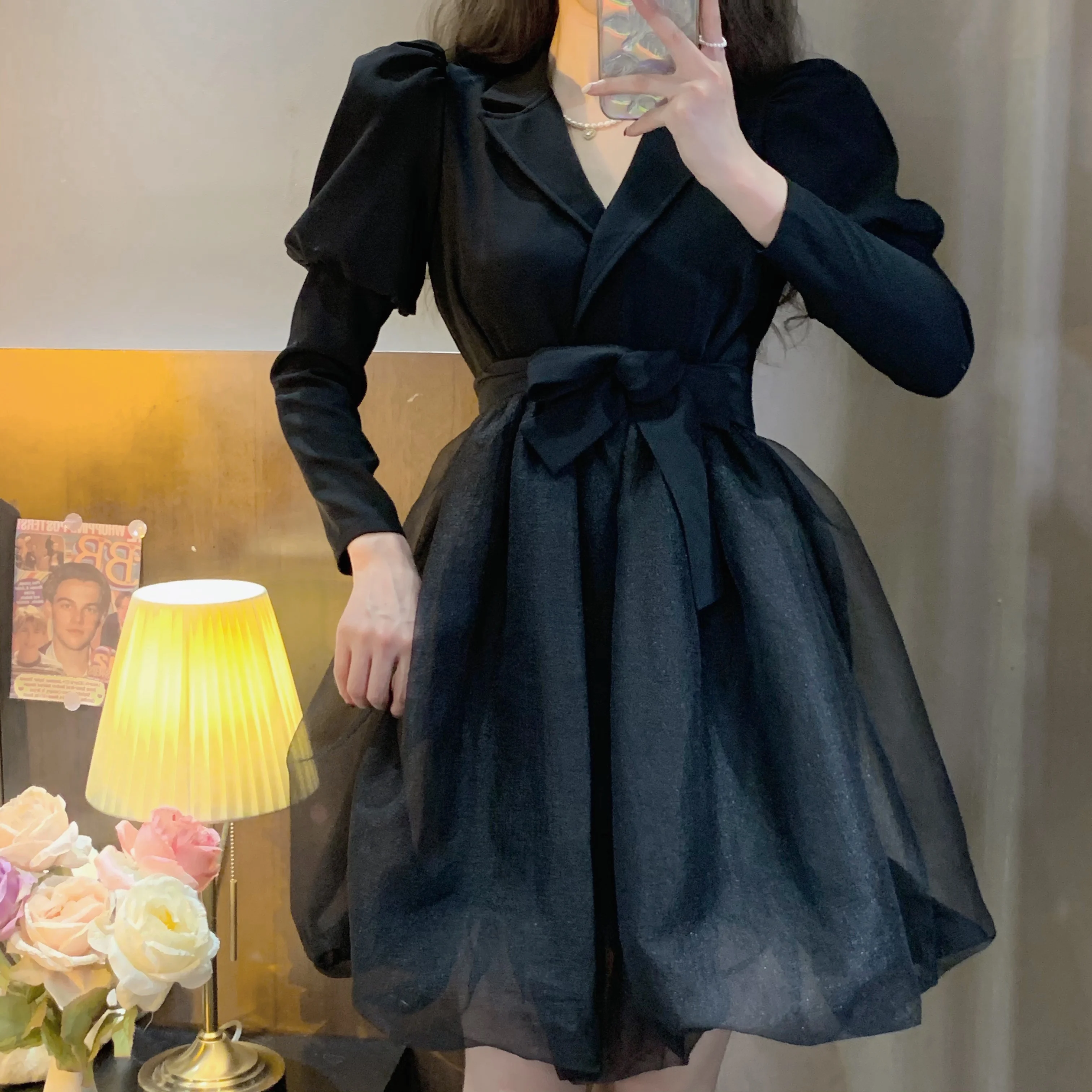 Mesh-paneled Suit V Neck Black Dress Women Vestido Feminino Gothic Spring Autumn Summer
Mesh-paneled Suit V Neck Black Dress Women Vestido Feminino Gothic Spring Autumn Summer