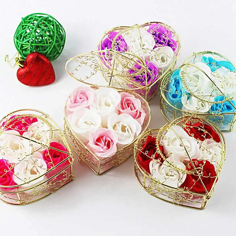 Iron BasketCreativeGift Roses Gift Box Practical Small Valentine's Day Festival Activity Supplies
Iron BasketCreativeGift Roses Gift Box Practical Small Valentine's Day Festival Activity Supplies