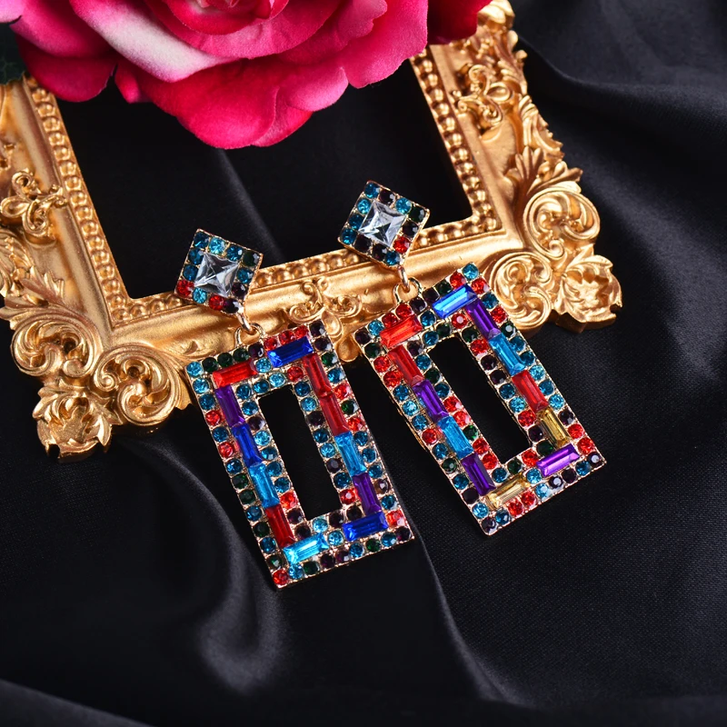 SINLEERY New Fashion Geometric Earrings For Women Gold Boho Earrings Dubai Style Accessories Brincos Wedding Jewelry ES840 SSK
SINLEERY New Fashion Geometric Earrings For Women Gold Boho Earrings Dubai Style Accessories Brincos Wedding Jewelry ES840 SSK