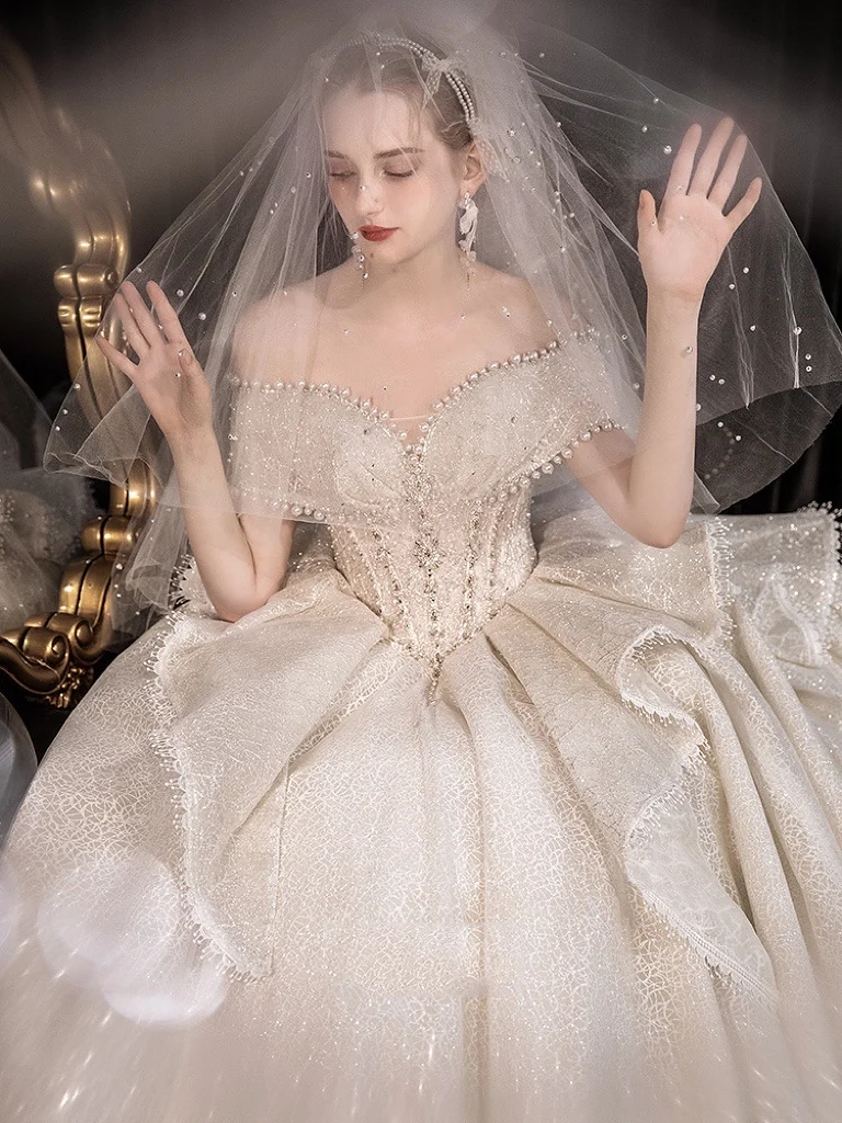 Ivory Wedding Dress Off The Shoulder Sequined Ruffle Pearl Boat Neck Bead Sweep Train Lace Up Backless Princess Bridal Gown New
Ivory Wedding Dress Off The Shoulder Sequined Ruffle Pearl Boat Neck Bead Sweep Train Lace Up Backless Princess Bridal Gown New