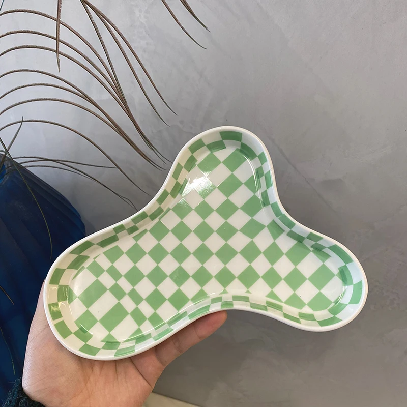 Cloud Plate Ceramic Fruit Dish Dessert Plate Snack Bowl Tableware Jewelry Trays Decorative Plate Cake Stand Storage
Cloud Plate Ceramic Fruit Dish Dessert Plate Snack Bowl Tableware Jewelry Trays Decorative Plate Cake Stand Storage