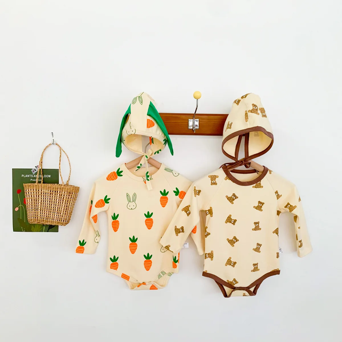2022 Spring New Baby Long Sleeve Bodysuit Cute Bear Print Boys Clothes Cotton Infant Jumpsuit Cartoon Baby Girl Home Clothing
2022 Spring New Baby Long Sleeve Bodysuit Cute Bear Print Boys Clothes Cotton Infant Jumpsuit Cartoon Baby Girl Home Clothing