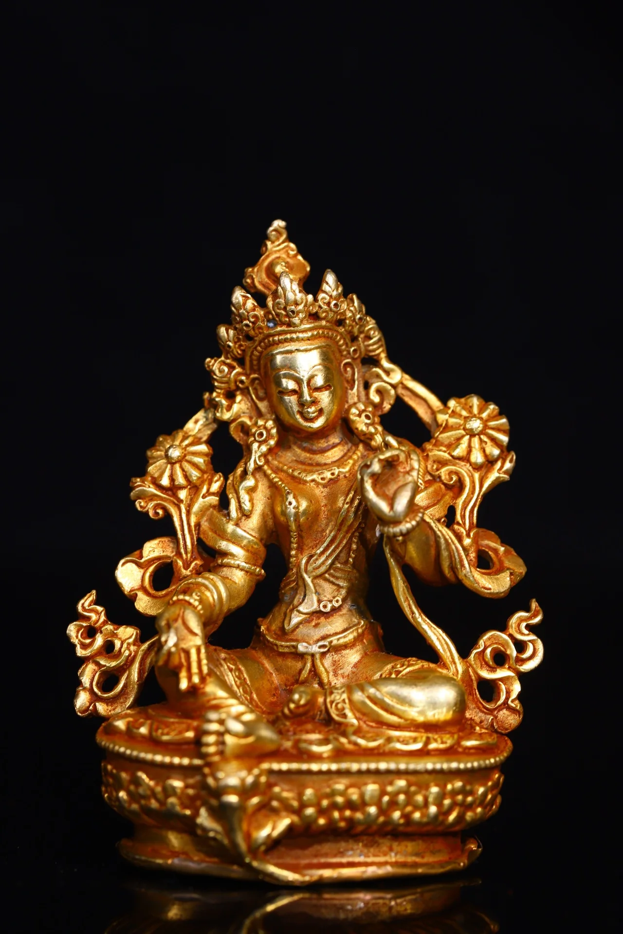 4" Tibetan Temple Collection Old Purple Bronze Gilt twenty one mother green tara lotus platform worship buddha Town house
4" Tibetan Temple Collection Old Purple Bronze Gilt twenty one mother green tara lotus platform worship buddha Town house