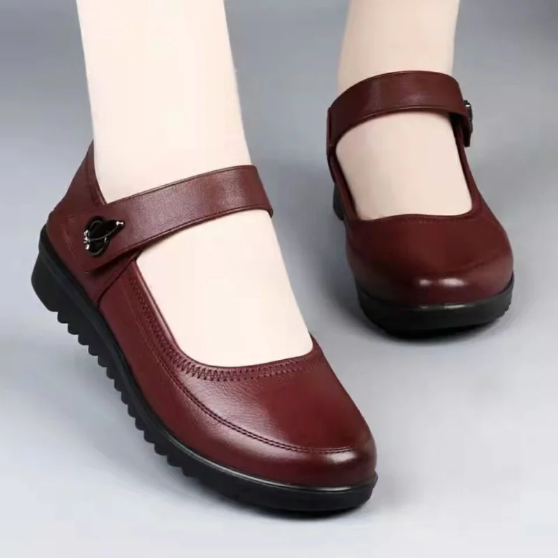 Women Flat Shoes 2023 Spring Soft Sole Non-slip Shallow Women Casual Shoes Comfortable Office Work Wedges Woman Single Shoes
Women Flat Shoes 2023 Spring Soft Sole Non-slip Shallow Women Casual Shoes Comfortable Office Work Wedges Woman Single Shoes