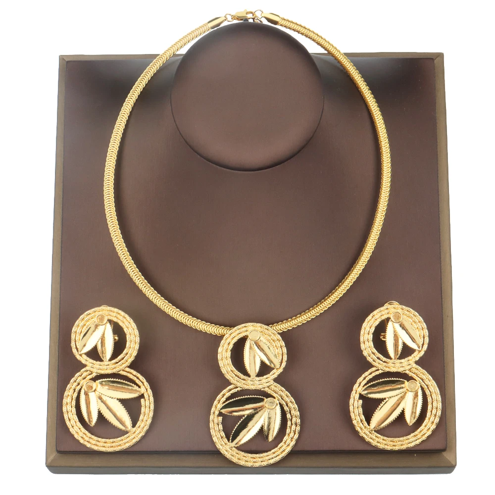 Ethiopian Gold Color Jewelry Set for Women 8 Shape Pendant Necklace and Clip Earrings Dubai African Bridal Necklace Accessories
Ethiopian Gold Color Jewelry Set for Women 8 Shape Pendant Necklace and Clip Earrings Dubai African Bridal Necklace Accessories