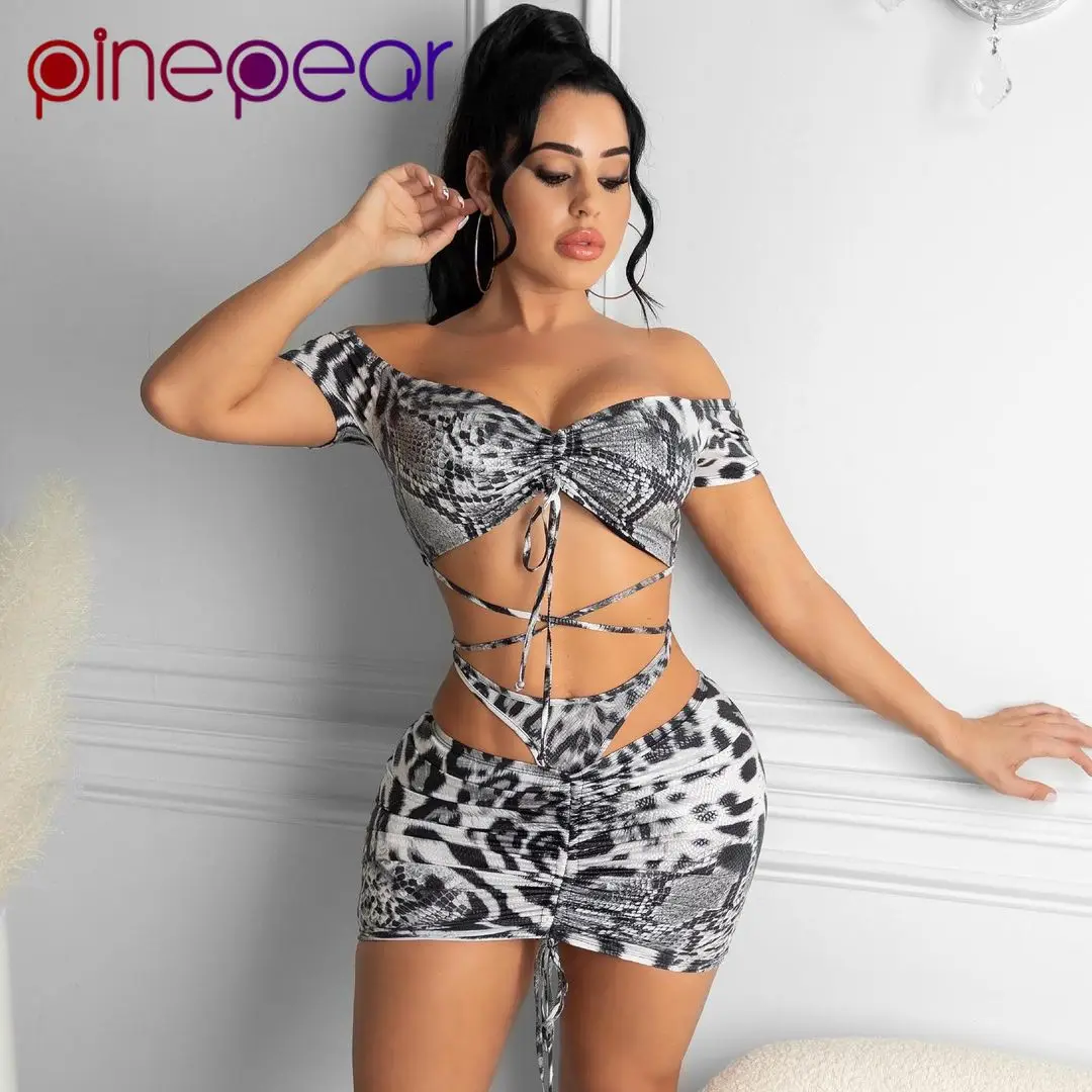 PinePear Serpentine Print Bandeau Women Bikini Swimsuit With Skirt 3 Piece Push Up Pads Bathing Suit Female Tankini Beach Sarong
PinePear Serpentine Print Bandeau Women Bikini Swimsuit With Skirt 3 Piece Push Up Pads Bathing Suit Female Tankini Beach Sarong