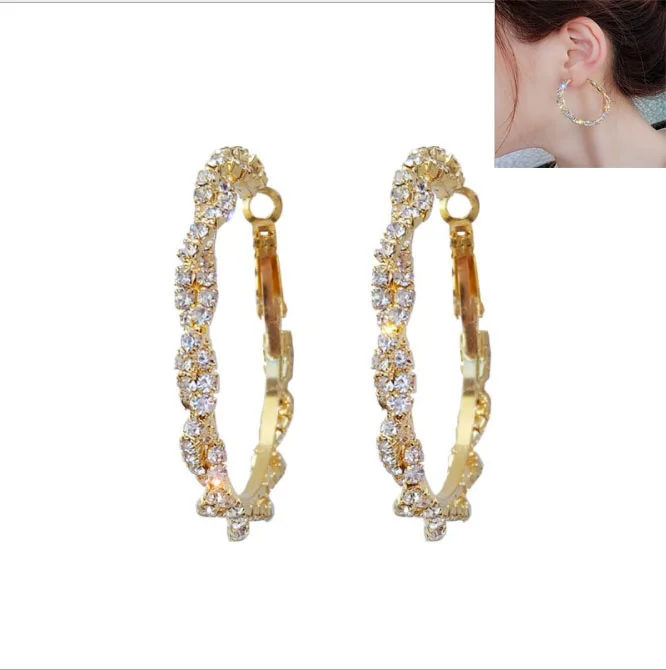 Delysia King Women Classic Temperament Hoop Earrings Trendy Aestheticism Versatile Inlaid Diamond High-grade Dangler
Delysia King Women Classic Temperament Hoop Earrings Trendy Aestheticism Versatile Inlaid Diamond High-grade Dangler