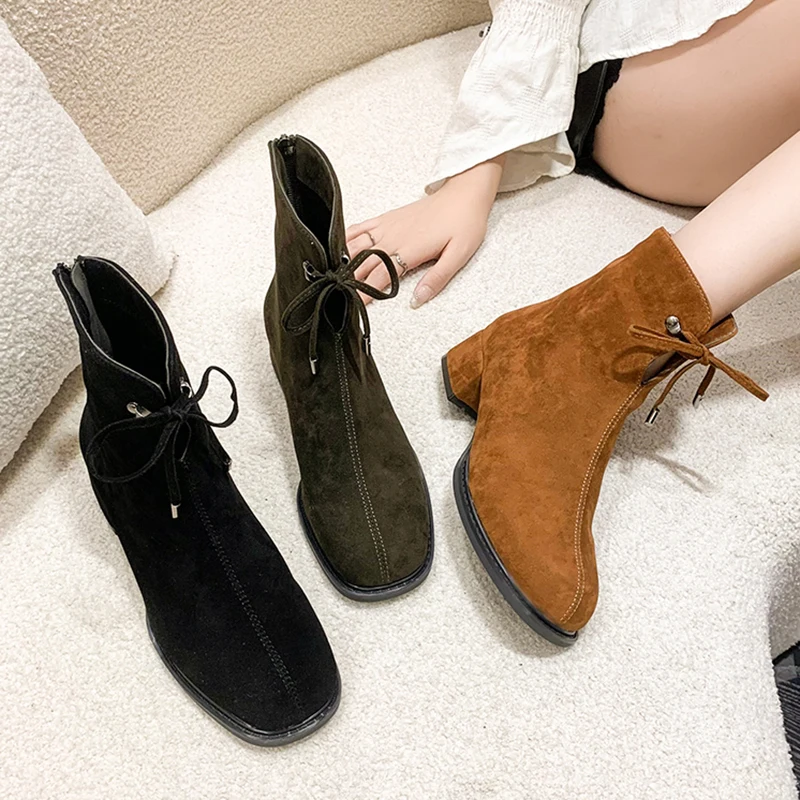 2022 New Autumn Winter Fashion Butterfly-knot Ladies Modern Short Boots Square Toe Heels Female Pumps Shoes Women Ankle Boots
2022 New Autumn Winter Fashion Butterfly-knot Ladies Modern Short Boots Square Toe Heels Female Pumps Shoes Women Ankle Boots