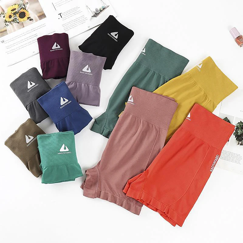 Peach Buttocks Fitness Leggings Women's Gym Sports Tight Running Shorts Hip Three-point Pants High Waist Seamless Yoga Shorts
Peach Buttocks Fitness Leggings Women's Gym Sports Tight Running Shorts Hip Three-point Pants High Waist Seamless Yoga Shorts