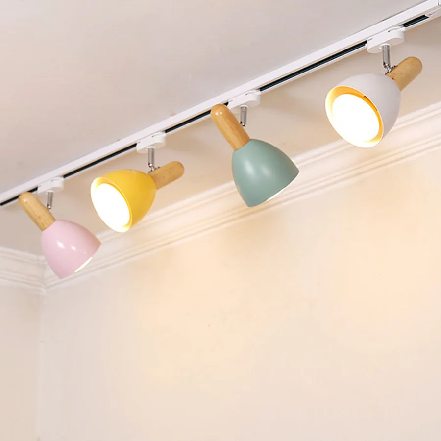 Nordic Iron LED Track Light E27 Ceiling Lamp Spotlight Modern Rail Lighting Fixtures For Clothing Store Cafe Restaurant Decor
Nordic Iron LED Track Light E27 Ceiling Lamp Spotlight Modern Rail Lighting Fixtures For Clothing Store Cafe Restaurant Decor