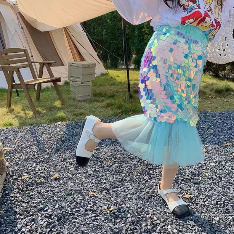 2023 Spring Summer New 3 Colors Girls Fashion Sequins Princess Tulle Skirt Fish Tail Skirt New Children's Skirt
2023 Spring Summer New 3 Colors Girls Fashion Sequins Princess Tulle Skirt Fish Tail Skirt New Children's Skirt