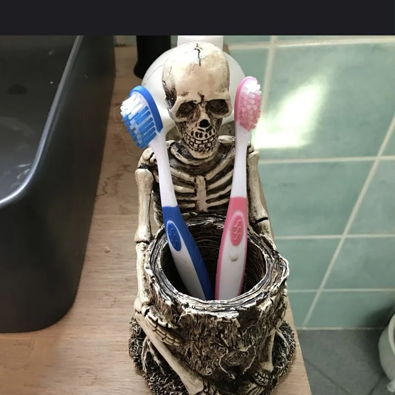 Gothic Resin Skull Pen Holder, Skull Makeup Brush Holder Hangable Skull Skeleton Stationery Holder for Home Office Desk Supplies
Gothic Resin Skull Pen Holder, Skull Makeup Brush Holder Hangable Skull Skeleton Stationery Holder for Home Office Desk Supplies