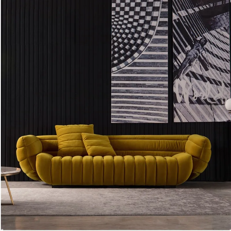 Italian high-end light luxury fabric sofa model room designer ins hotel beauty salon banana boat sofa
Italian high-end light luxury fabric sofa model room designer ins hotel beauty salon banana boat sofa