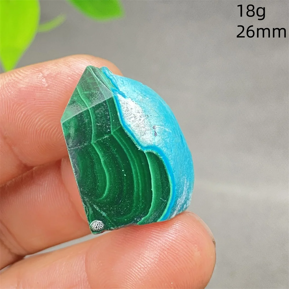 Хрустальная башня из хризоколла
Хрустальная башня из хризоколла